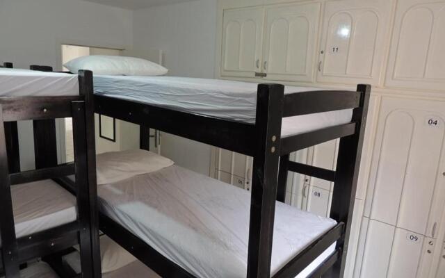 Positive Hostel