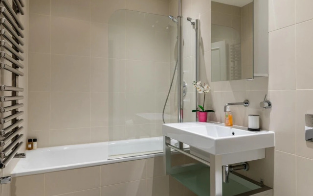 Picktheplace 3-bedroom Portman Square