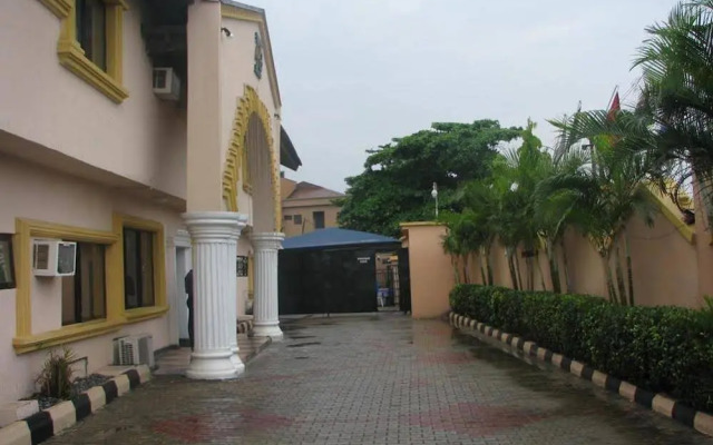 One Nation Garden Hotel