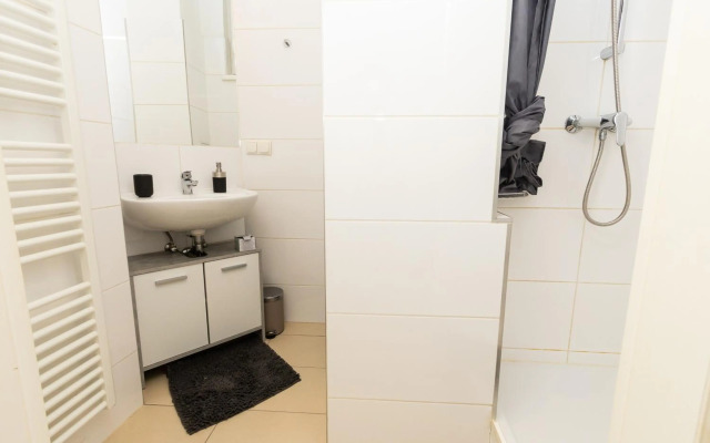 SISSI new luxurious apartment near Schönbrunn and Westbahnhof