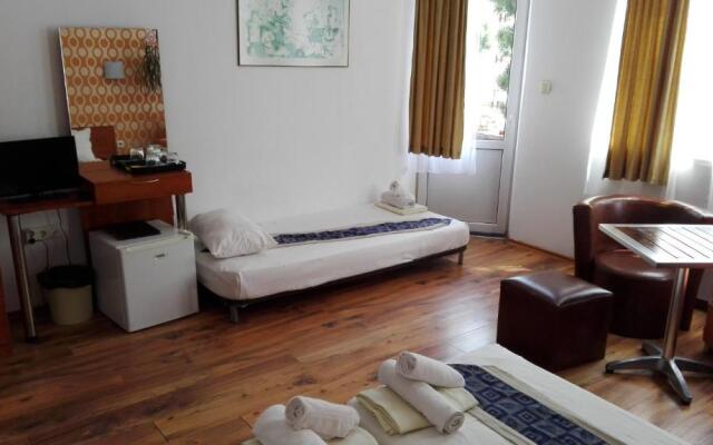 Scottys Boutique Hotel