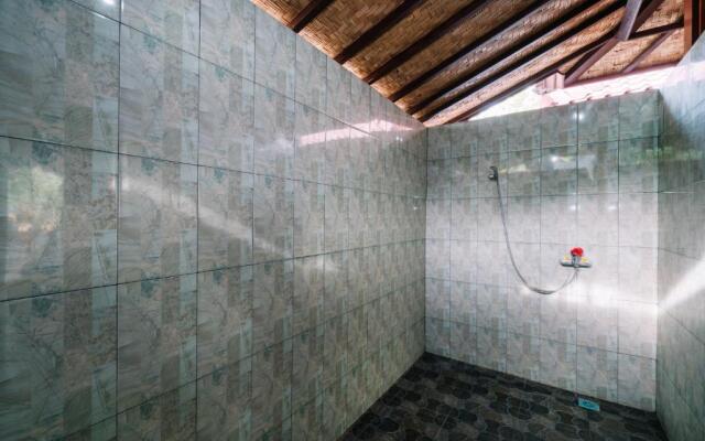 D and B Bungalow's by DeWizZ Management
