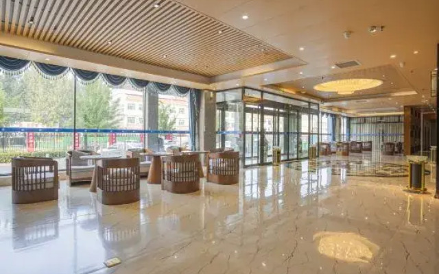 Qian Yuan Hotel