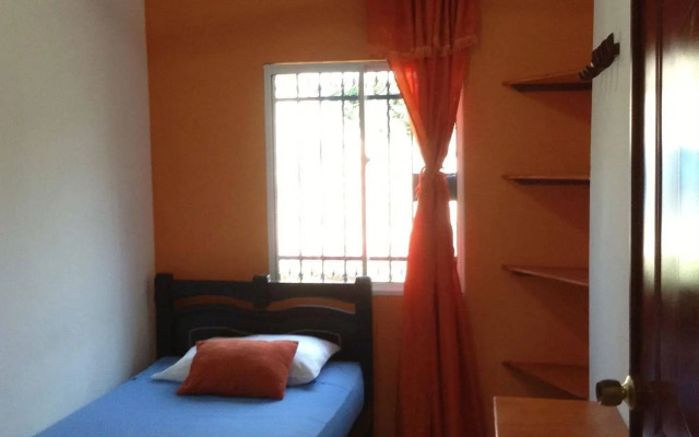 Hostal Zleeping