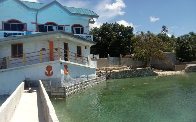 FuyOu-Lamar Lodge