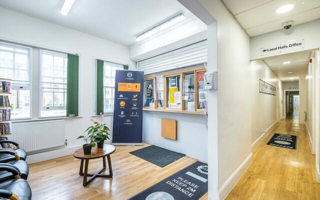 En Suite Rooms COLINDALE SK