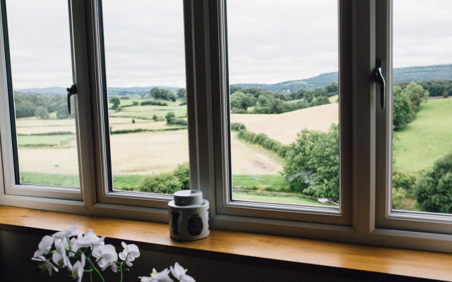 Lyth Valley Country Inn