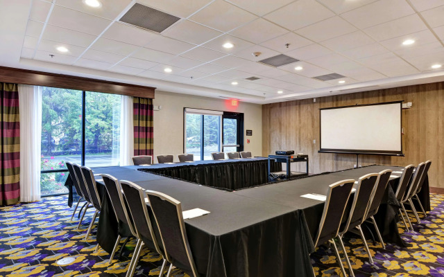 Hampton Inn & Suites Ashland