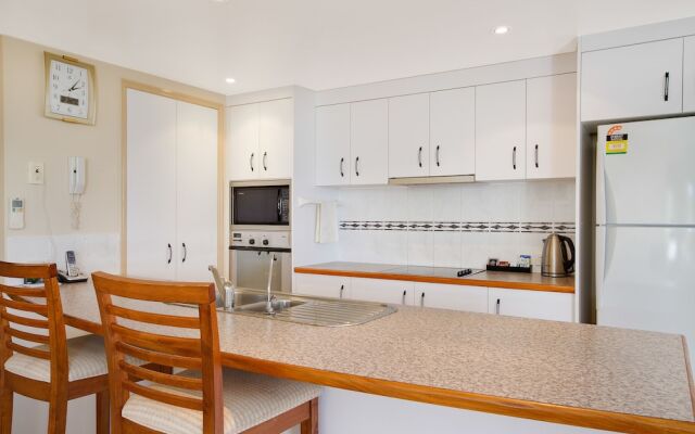 Mediterranean Apartments - Unit 3