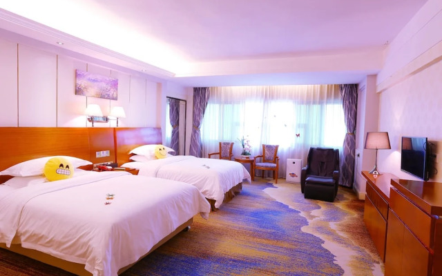 Victoria Hotels