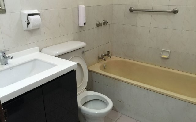 Lai Ming Hotel Cosmoland (SG Clean Certified)