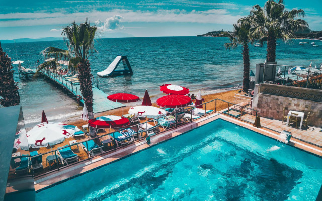 Grand Sahin's Hotel
