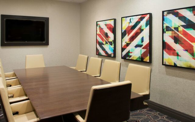 Embassy Suites by Hilton Las Vegas