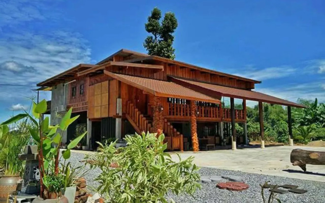 ModernLoft Homestay