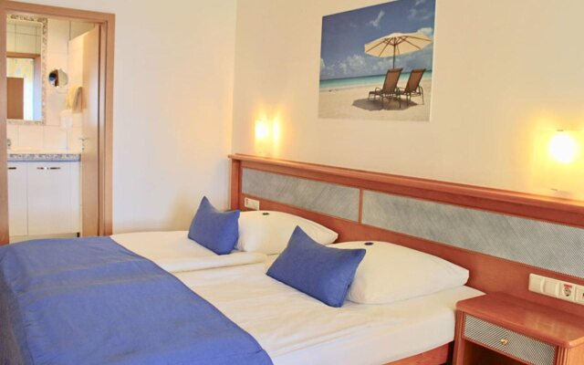 Suite Hotel Marina Playa