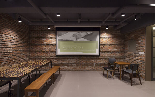 Hotel Gray