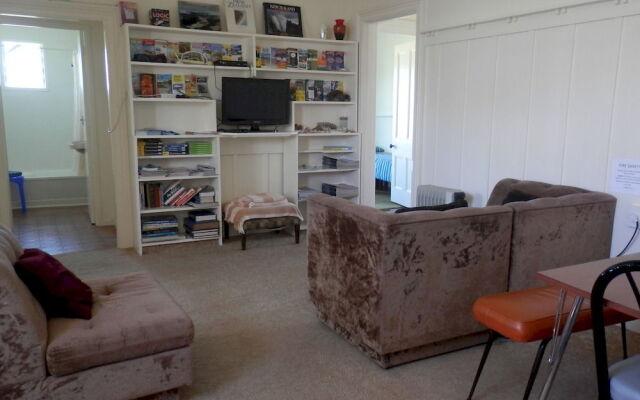 Pukenui Lodge Motel & Hostel/Backpackers