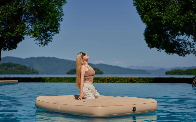 InterContinental One Thousand Island Lake Resort by IHG