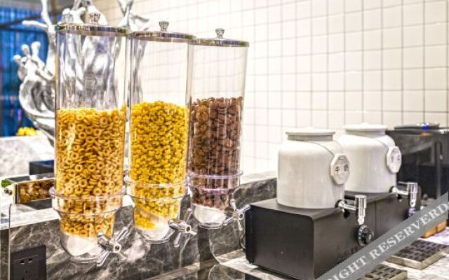 Orange Hotel (Suzhou Dongsha Lake, Xiandai Avenue)