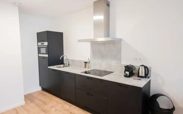 Deluxe 1 Bedroom Serviced Apartment 57 m2