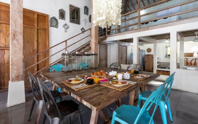 Villa Putih in Kuta with 4 bedrooms and 3 bathrooms