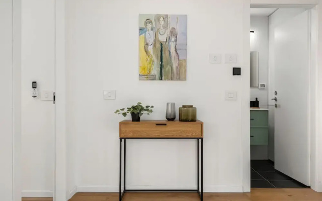 Sunny Chic in TLV Center by Sea N' Rent
