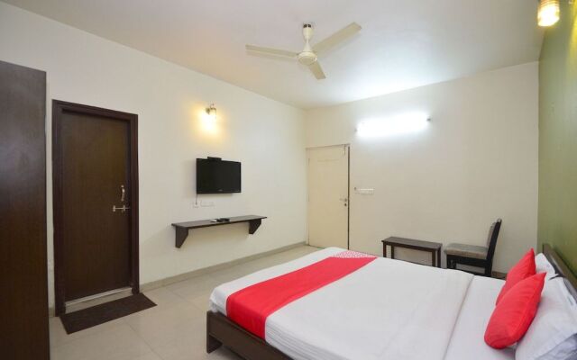 OYO 26175 Hotel Green Villa Guest House