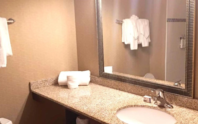 Holiday Inn Express Philadelphia - Penns Landing by IHG