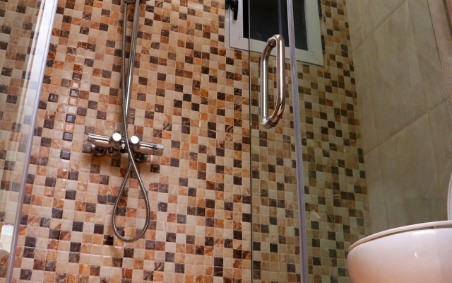 Montecito Apartments