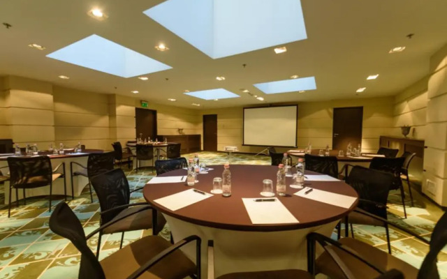 La Prima Fashion Hotel