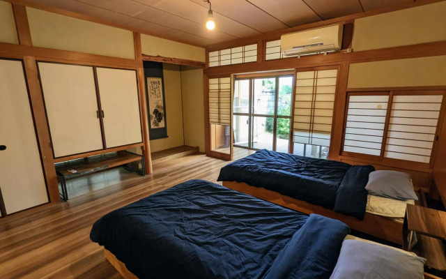 Yuzan apartment Sanjo