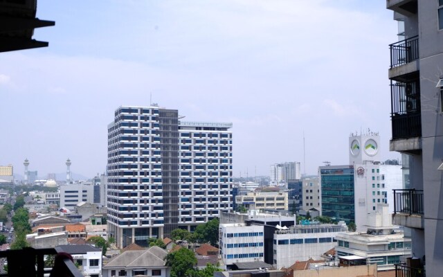 Scenic Studio At Grand Asia Afrika Apartment
