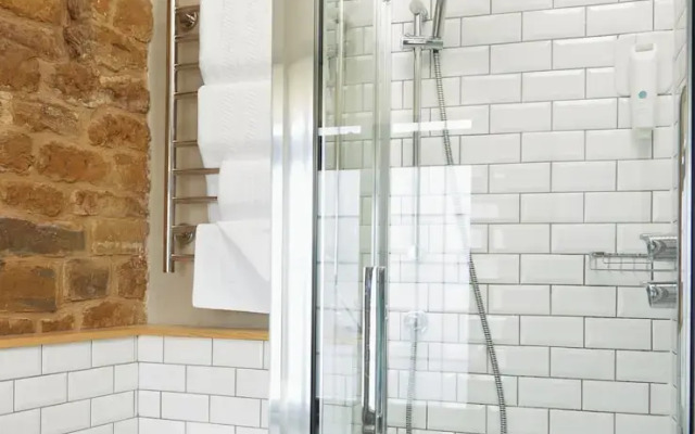 Red Lion Hotel Adderbury by Greene King Inns