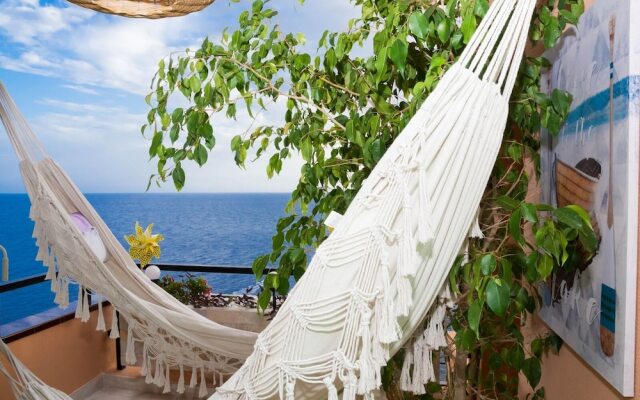 Calm & Luxury House Directly To The Sea