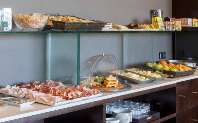 AC Hotel Sevilla Fórum by Marriott