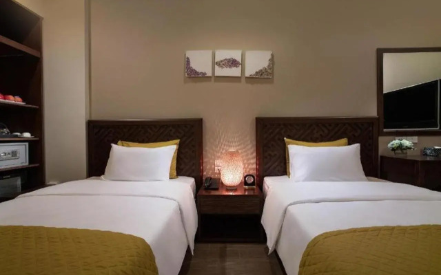 Hanoi Lakeside Premium Hotel