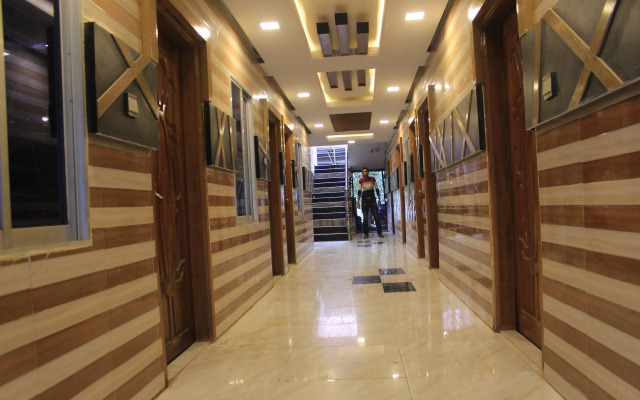 Rose Valley Motel & Resort