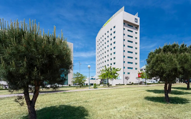 B&B Hotel Madrid Aeropuerto T4