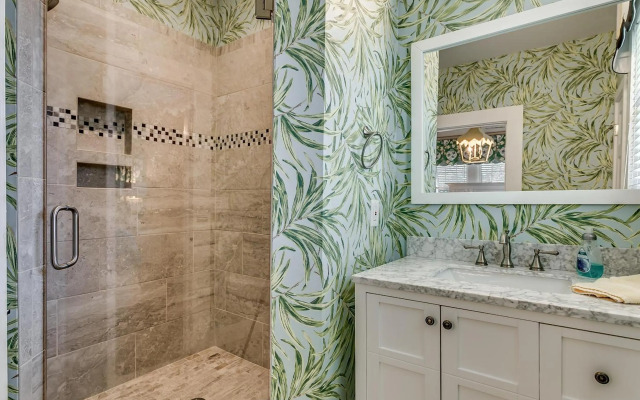 -Under The Sea (8 Bdrm / 7 Bath, Sleeps 22)