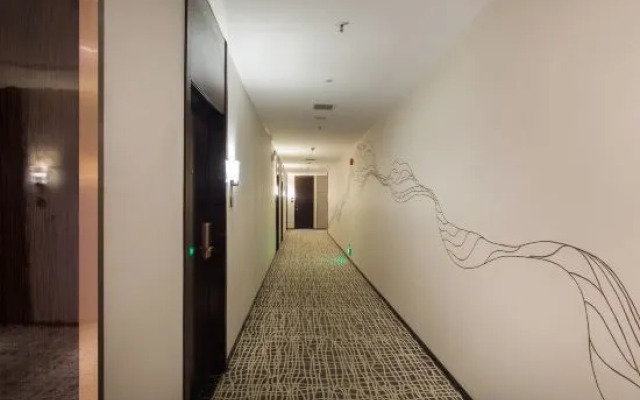 Mandolun Pu Yue Hotel Sun Gang