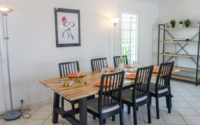 Holiday Home Les Rosiers Grimpants