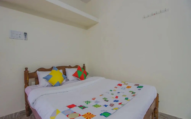 OYO 12468 Home Spacious 3BHK Morjim Beach