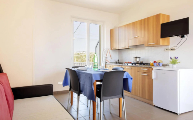 Welcoming apartment in Cupra Marittima with shared pool