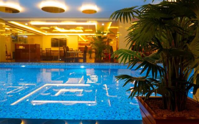 Hotel Mansha Regency