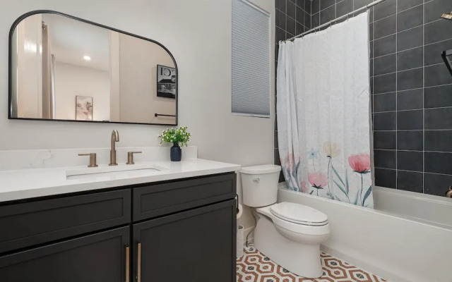 Trinity Beats-private Rooftop Deck-east Nashville