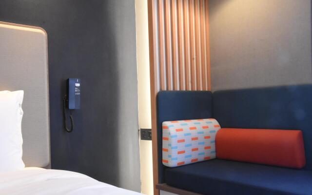 Holiday Inn Express Shanghai Gubei by IHG