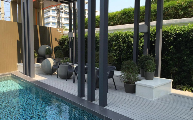 Modern and Cozy 2 bedrooms Apartment in Huahin