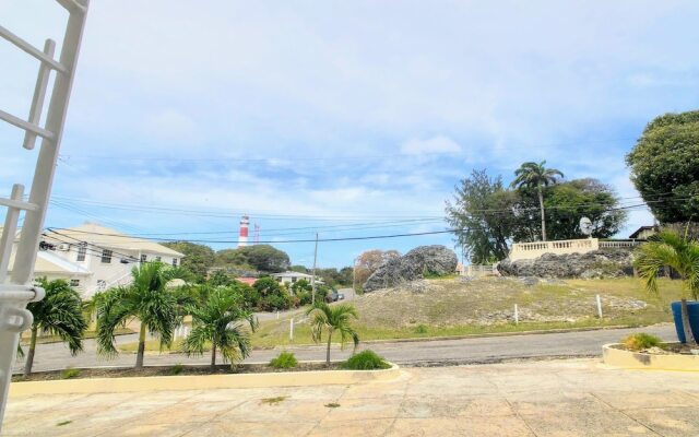 Lighthouse Look Apartments