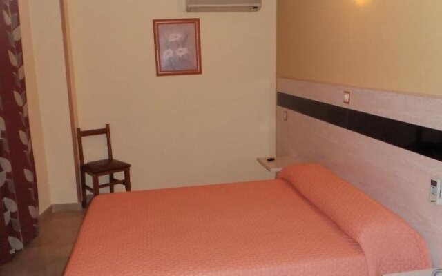 Hostal Fronton