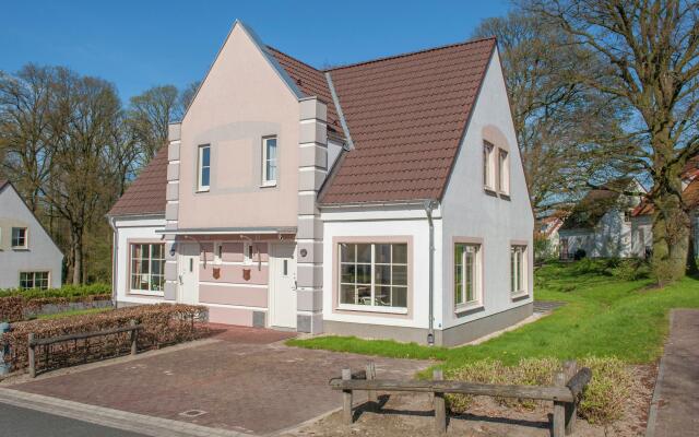 Traditional style villa, two bathrooms at Bad Bentheim